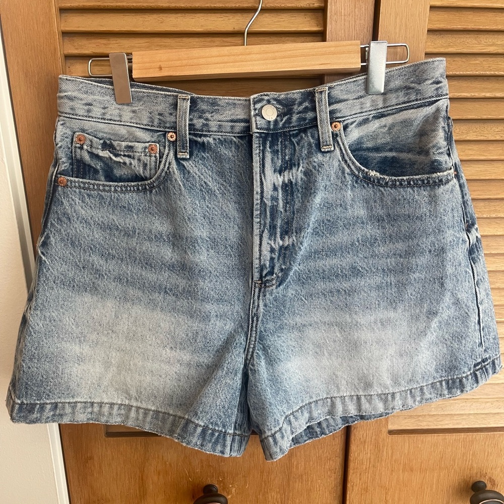 SAIGE HIGH RISE SHORT - FRENCH RIVIERA